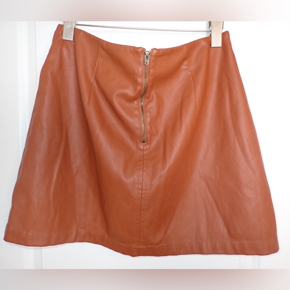 ✨Brand New✨ without tags Maeve by Anthropology Faux-Leather A-Line Mini Skirt - Picture 2 of 13